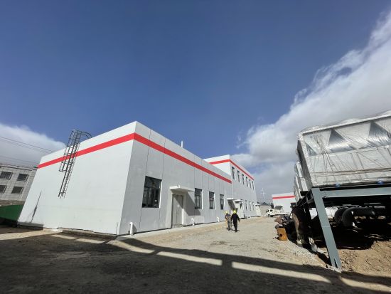 图为总兴海清洁能源有限公司子科滩镇、河卡镇项目建成开始供热。曹有山 摄